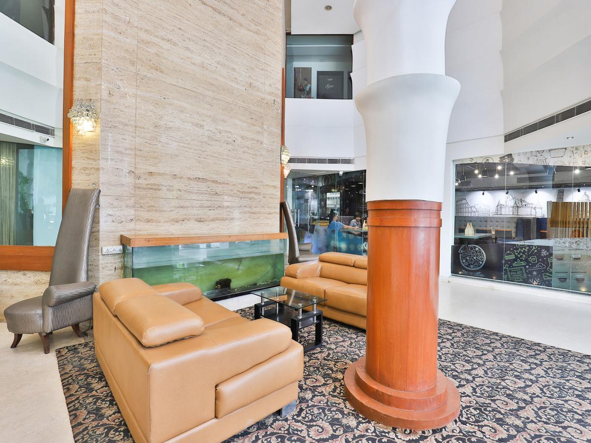 Oyo 1123 Hotel Rock Regency Ahmedabad Extérieur photo